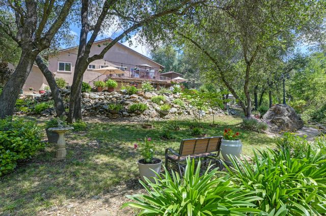 11604 Sherwood Way, Auburn, CA 95602
