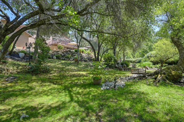 11604 Sherwood Way, Auburn, CA 95602
