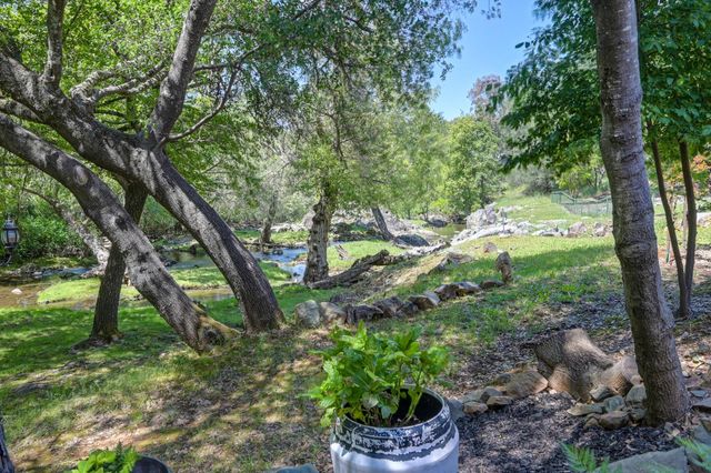 11604 Sherwood Way, Auburn, CA 95602