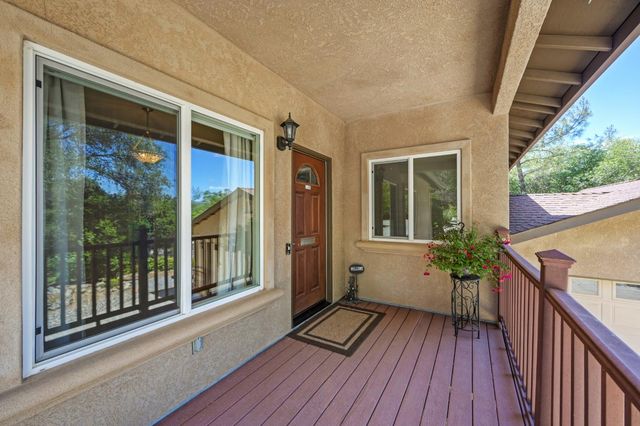 11604 Sherwood Way, Auburn, CA 95602
