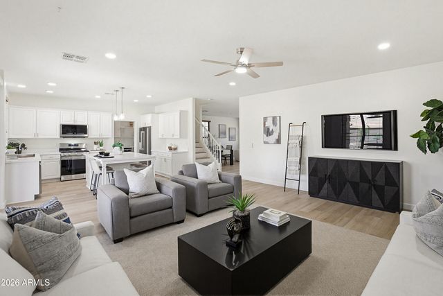 2798 E TEAKWOOD Place, Chandler, AZ 85249