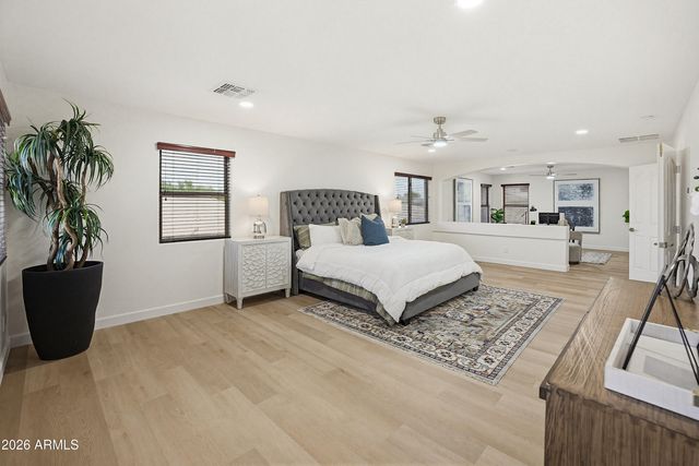 2798 E TEAKWOOD Place, Chandler, AZ 85249