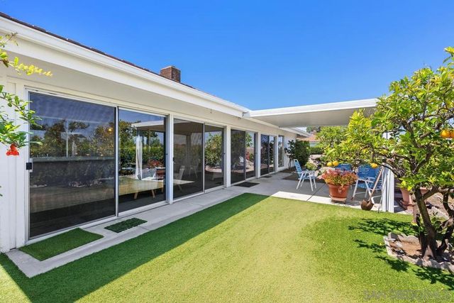 12226 Casero Ct., San Diego, CA 92128