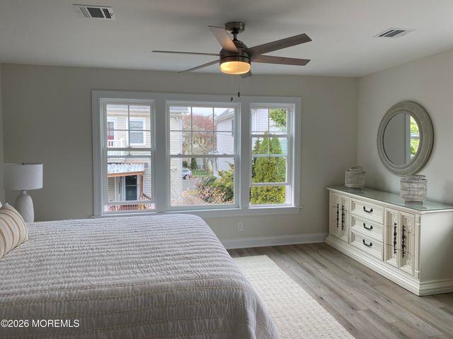 107 Woodland Avenue REAR-2ND FL, Avon-by-the-sea, NJ 07717