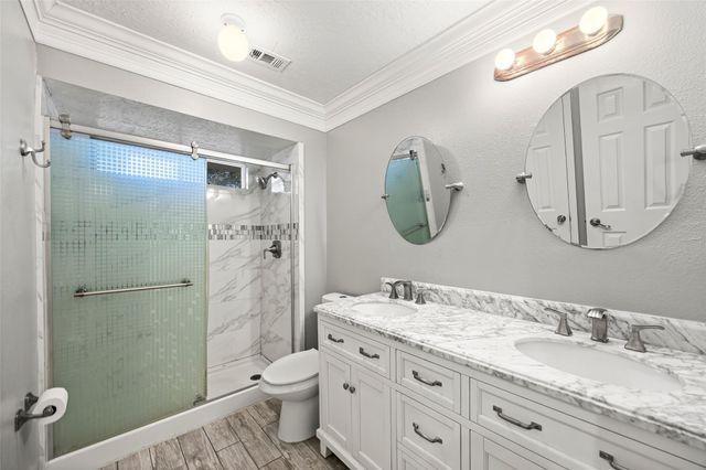 6822 Kemper Drive, Pasadena, TX 77505