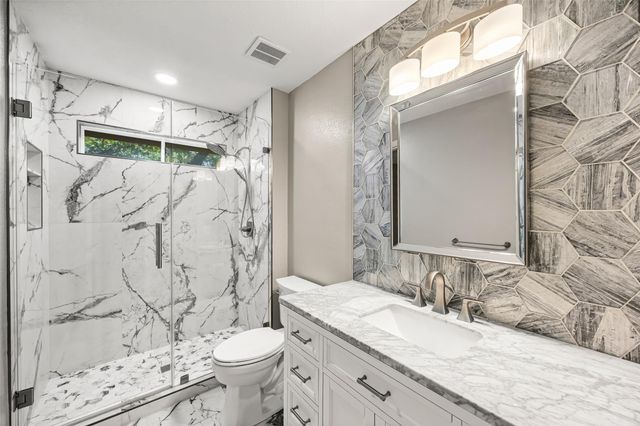 6822 Kemper Drive, Pasadena, TX 77505