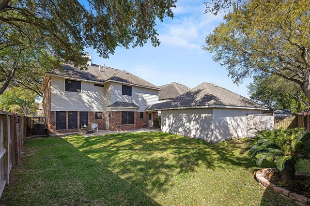 6822 Kemper Drive, Pasadena, TX 77505