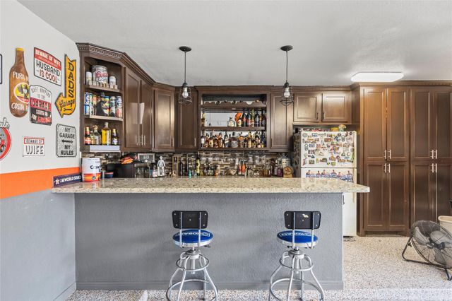 6822 Kemper Drive, Pasadena, TX 77505