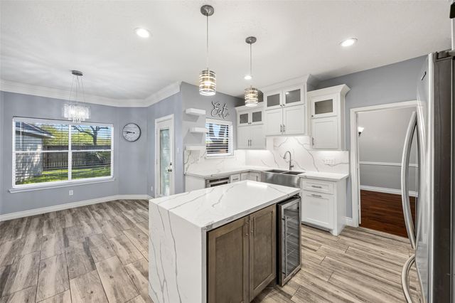 6822 Kemper Drive, Pasadena, TX 77505