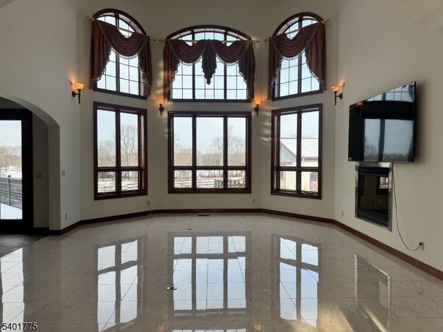 2185 Amwell Rd, Franklin Twp., NJ 08873