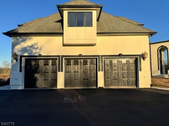 2185 Amwell Rd, Franklin Twp., NJ 08873