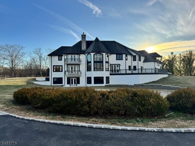 2185 Amwell Rd, Franklin Twp., NJ 08873