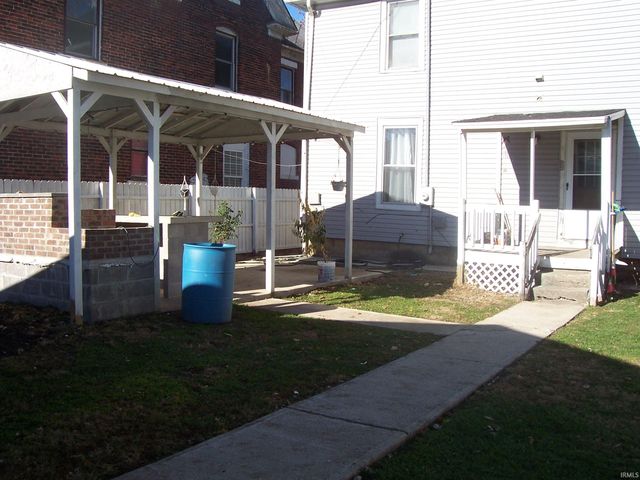 207 E Miami Avenue, Logansport, IN 46947