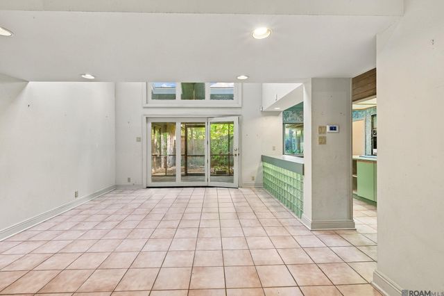 1454 Applewood Rd, Baton Rouge, LA 70808