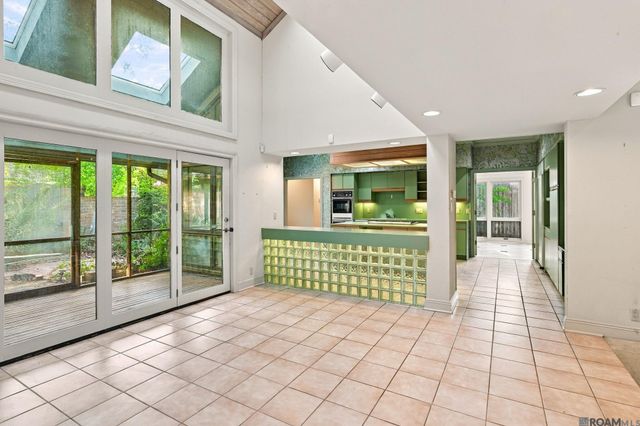 1454 Applewood Rd, Baton Rouge, LA 70808