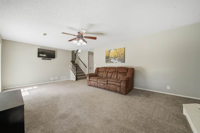 123 E Sandhill Rd, Derby, KS 67037