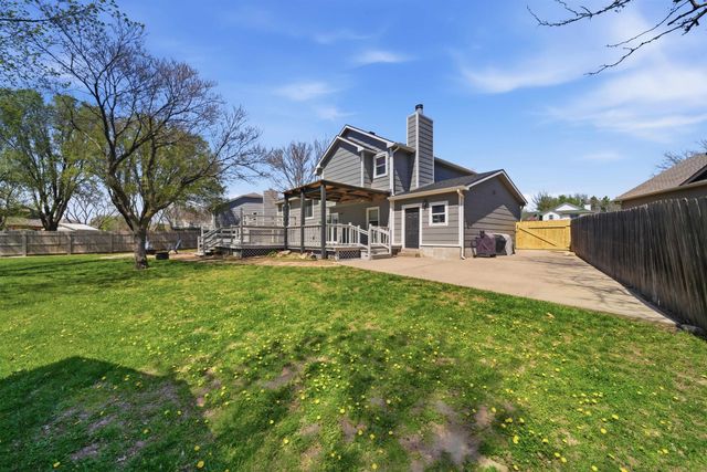 123 E Sandhill Rd, Derby, KS 67037