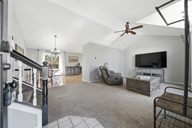 123 E Sandhill Rd, Derby, KS 67037