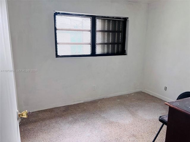 3268 NW 15th St, Lauderhill, FL 33311