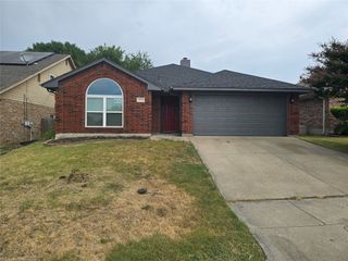 4029 Appleyard Drive, Fort Worth, TX 76137