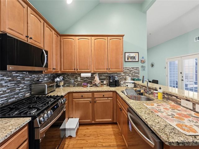 224 Villa Creek Parkway, Canton, GA 30114