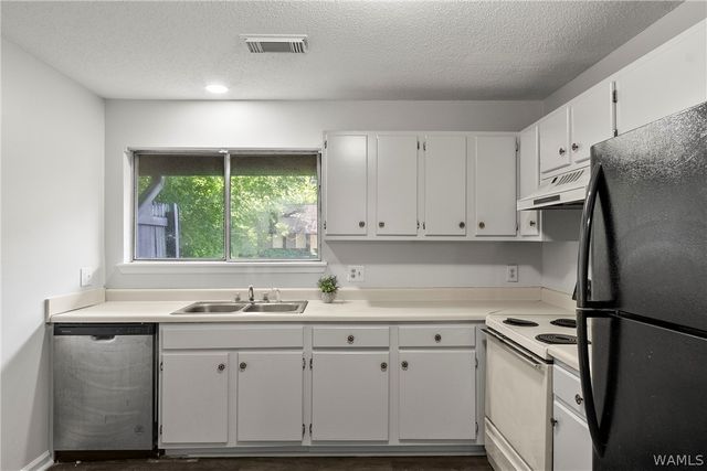 3914 Watermelon 530-D, Northport, AL 35473