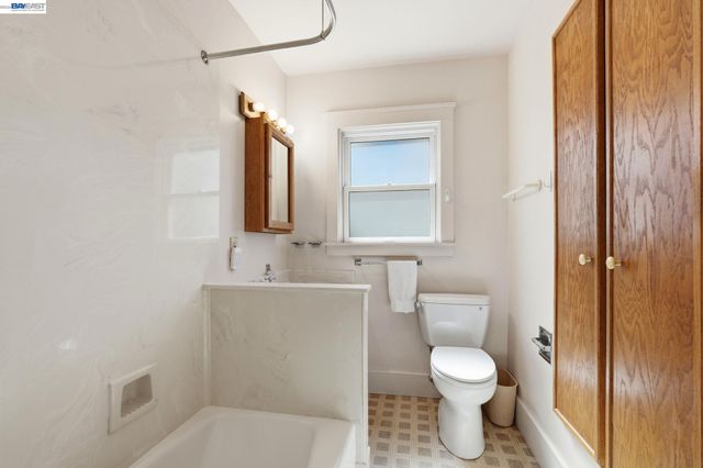 1130 Ranleigh Way, Piedmont, CA 94610