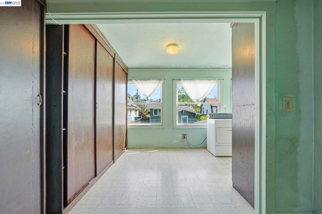 1130 Ranleigh Way, Piedmont, CA 94610