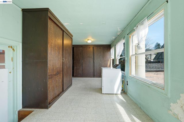 1130 Ranleigh Way, Piedmont, CA 94610