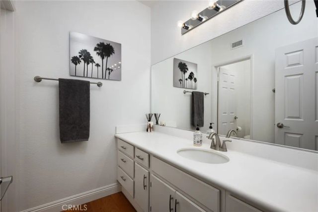 29403 Hidden Lake, Menifee, CA 92584