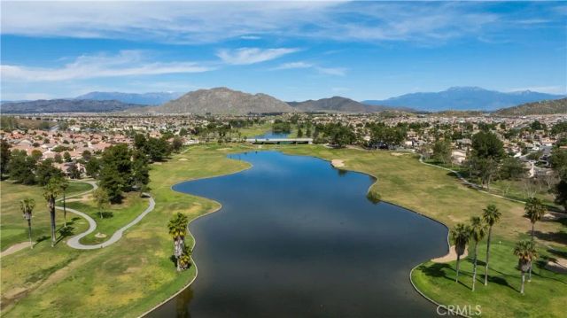 29403 Hidden Lake, Menifee, CA 92584