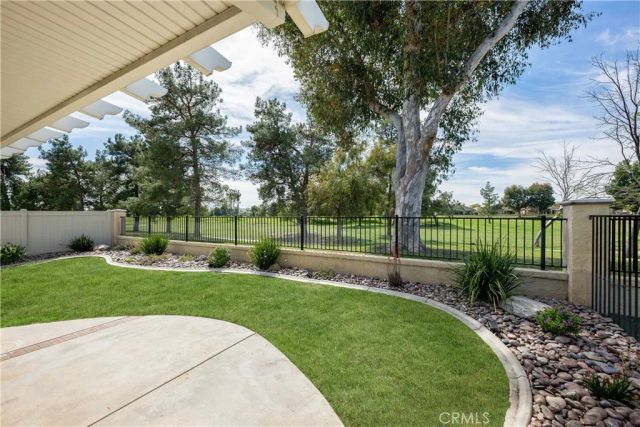 29403 Hidden Lake, Menifee, CA 92584