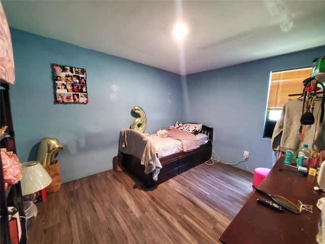 19059 Rolling Hills Drive, Porter, TX 77365