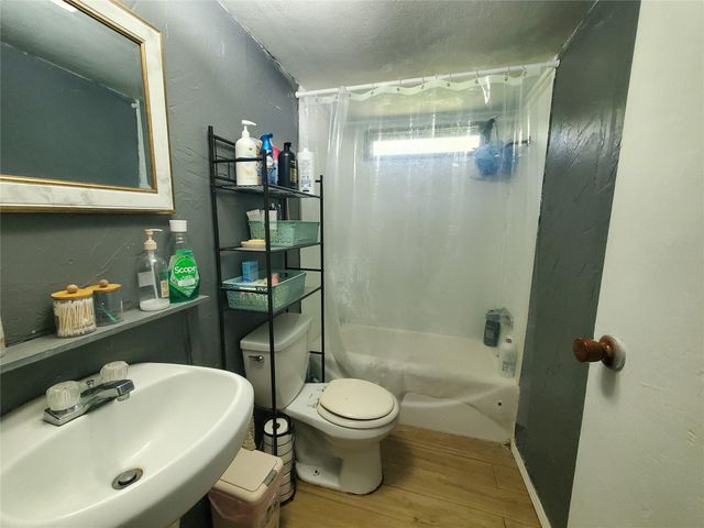 19059 Rolling Hills Drive, Porter, TX 77365
