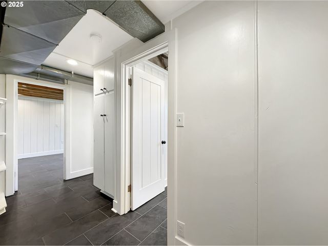 1025 HILLCREST Dr, Baker City, OR 97814