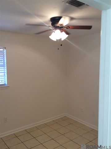 8471 Marcel Ave, Baton Rouge, LA 70809