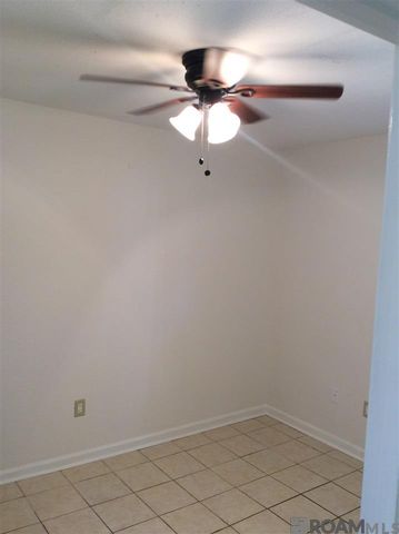 8471 Marcel Ave, Baton Rouge, LA 70809