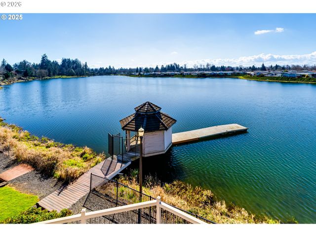 3344 LAKEMONT Dr, Eugene, OR 97408