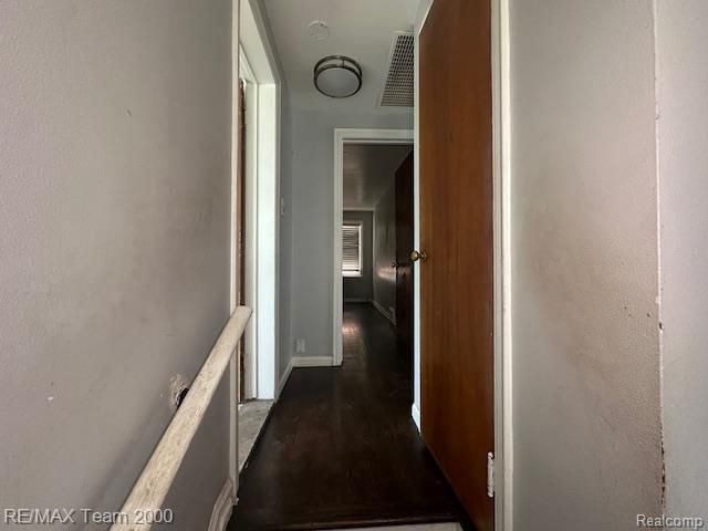 18453 Lauder Street, Detroit, MI 48235