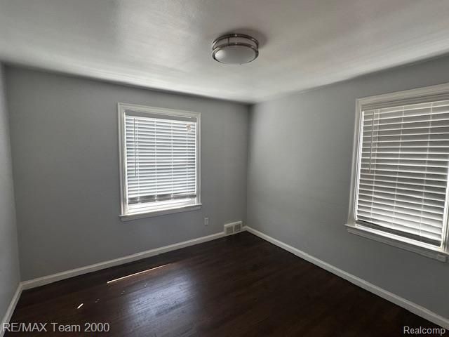 18453 Lauder Street, Detroit, MI 48235