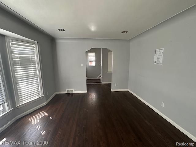 18453 Lauder Street, Detroit, MI 48235