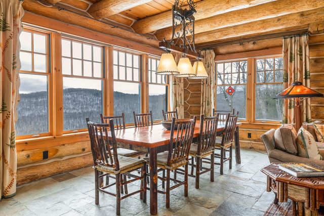 557 Trager Road, Jamaica, VT 05343