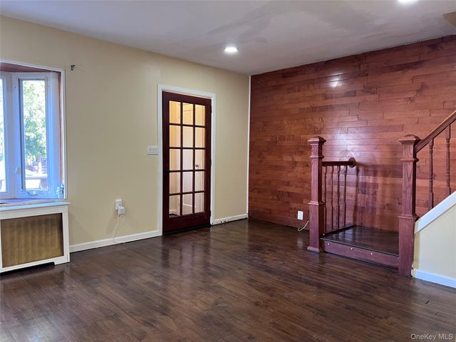 13018 228th Street, Laurelton, NY 11413