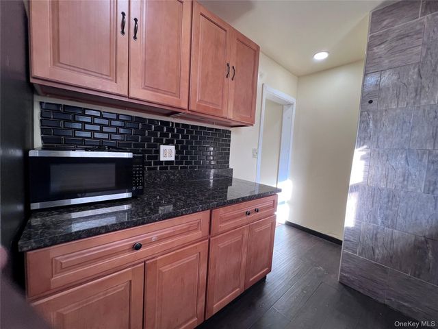 13018 228th Street, Laurelton, NY 11413