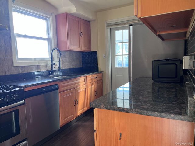 13018 228th Street, Laurelton, NY 11413