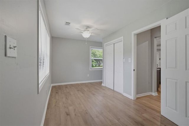 5118 Crest Drive, Kansas City, KS 66106