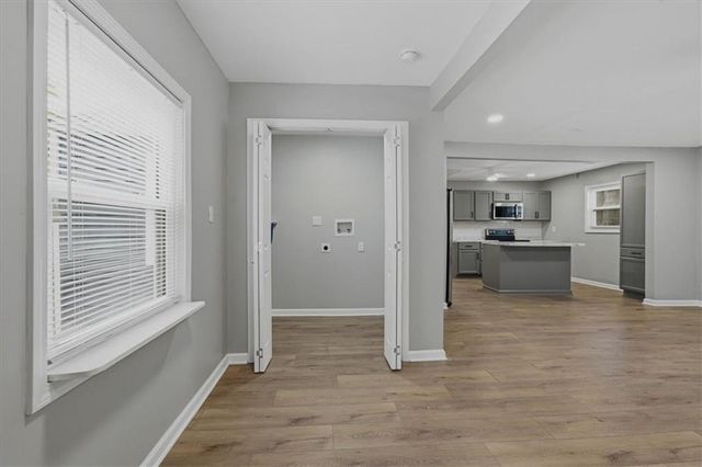 5118 Crest Drive, Kansas City, KS 66106
