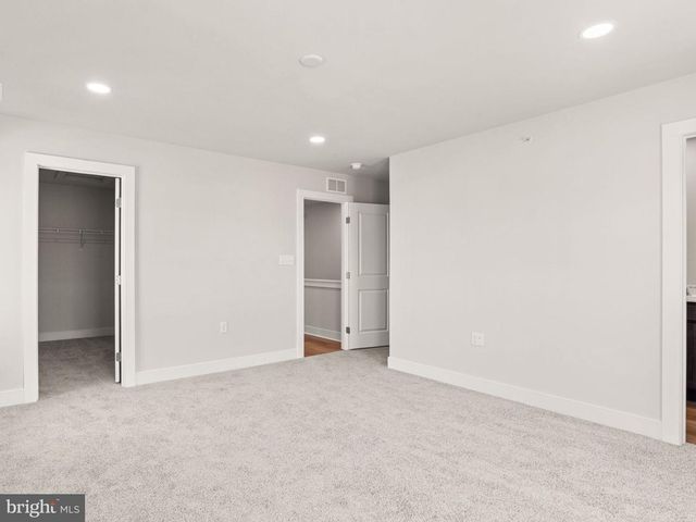 7 ANN ST, Carlisle, PA 17015