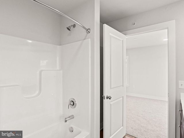7 ANN ST, Carlisle, PA 17015