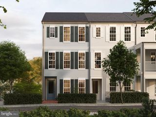7 ANN ST, Carlisle, PA 17015